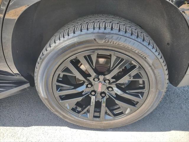 2023 GMC Yukon 4WD SLT
