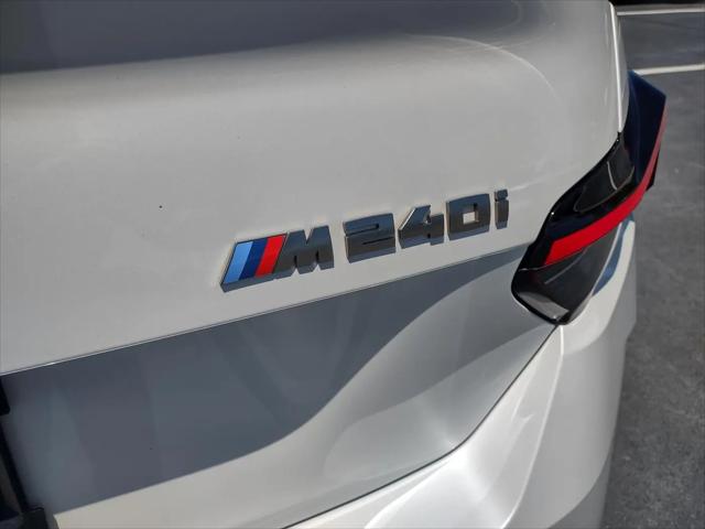 2023 BMW M240 i