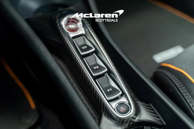 2023 McLaren Artura Performance