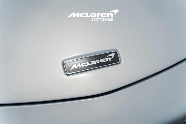 2023 McLaren Artura Performance