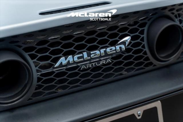 2023 McLaren Artura Performance