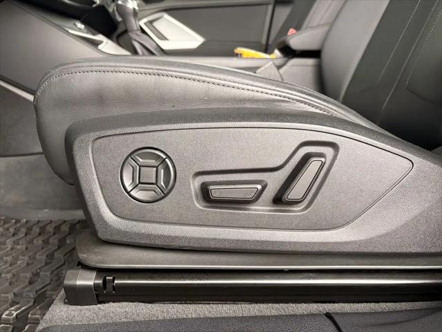 2022 Audi Q3 Premium 45 TFSI S line quattro Tiptronic