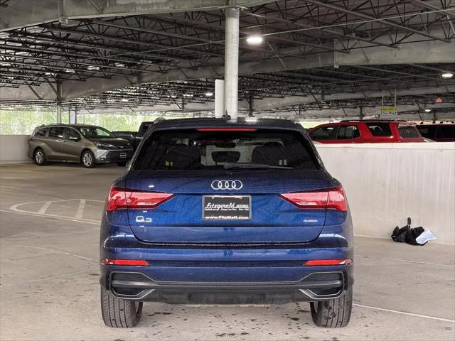2022 Audi Q3 Premium 45 TFSI S line quattro Tiptronic