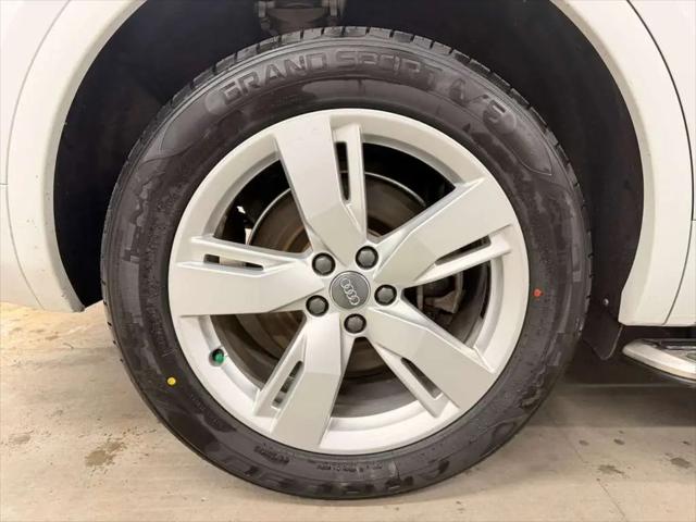 2019 Audi Q5 45 Premium