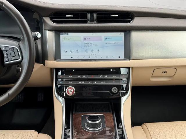 2017 Jaguar XF 35t Prestige