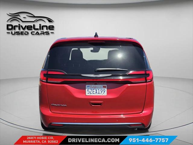 2025 Chrysler Pacifica Select