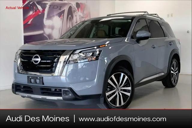 2024 Nissan Pathfinder Platinum 4WD for sale in Johnston, IA