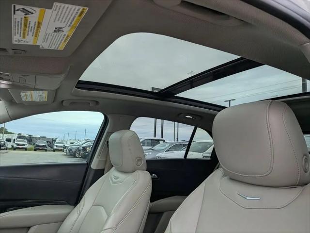 2020 Cadillac XT4 FWD Premium Luxury