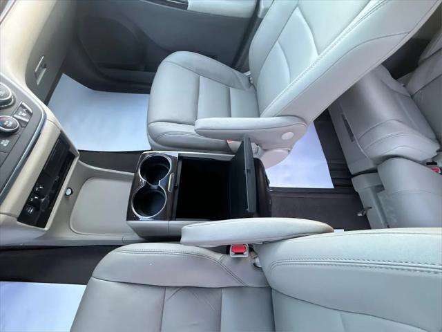 2016 Toyota Sienna XLE Premium 8 Passenger