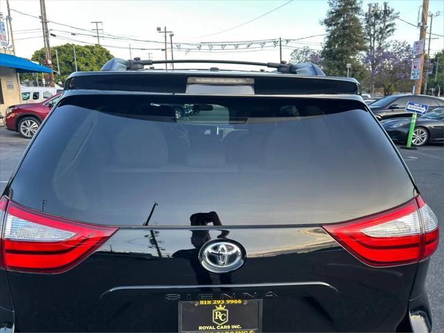 2016 Toyota Sienna XLE Premium 8 Passenger