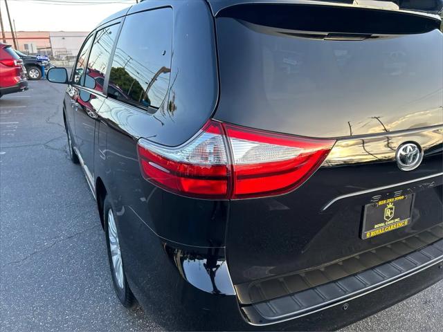 2016 Toyota Sienna XLE Premium 8 Passenger
