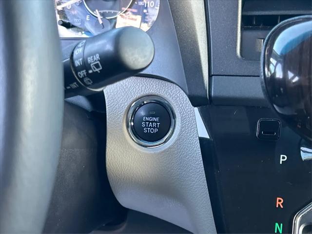 2016 Toyota Sienna XLE Premium 8 Passenger