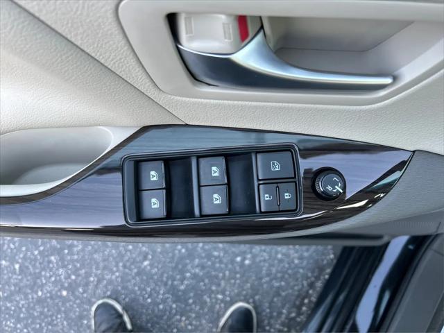 2016 Toyota Sienna XLE Premium 8 Passenger