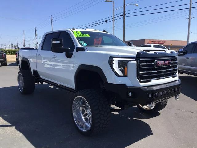2024 GMC Sierra 2500HD 4WD Crew Cab Standard Bed AT4