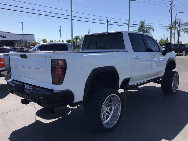 2024 GMC Sierra 2500HD 4WD Crew Cab Standard Bed AT4