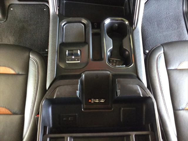 2024 GMC Sierra 2500HD 4WD Crew Cab Standard Bed AT4