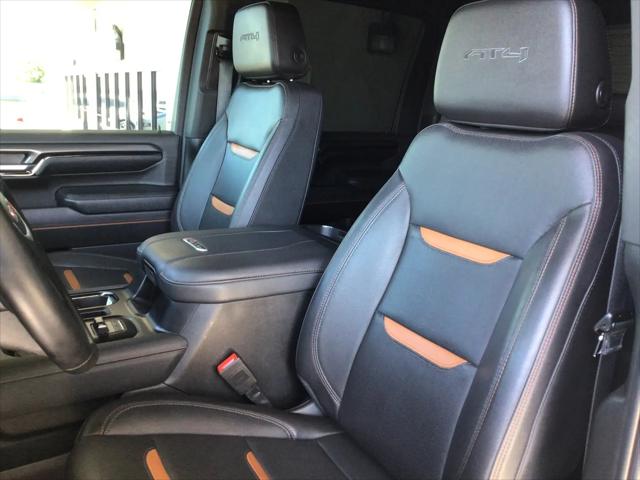 2024 GMC Sierra 2500HD 4WD Crew Cab Standard Bed AT4