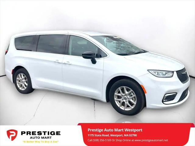2024 Chrysler Pacifica Touring L for sale in Westport, MA