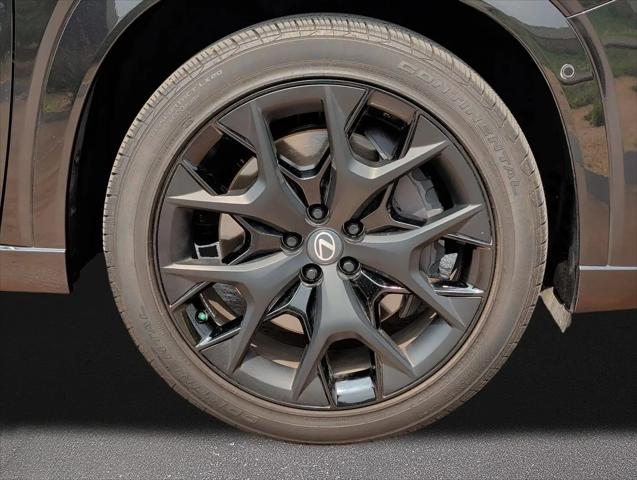 2026 Lexus TX 350 F SPORT Handling