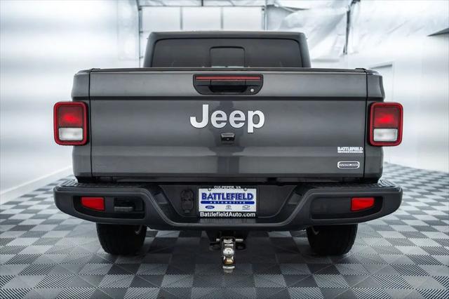 2022 Jeep Gladiator Overland
