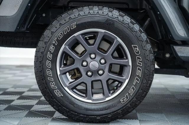 2022 Jeep Gladiator Overland