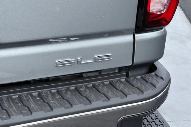 2026 GMC Sierra 2500HD Crew Cab, Standard Bed, SLE, 4WD