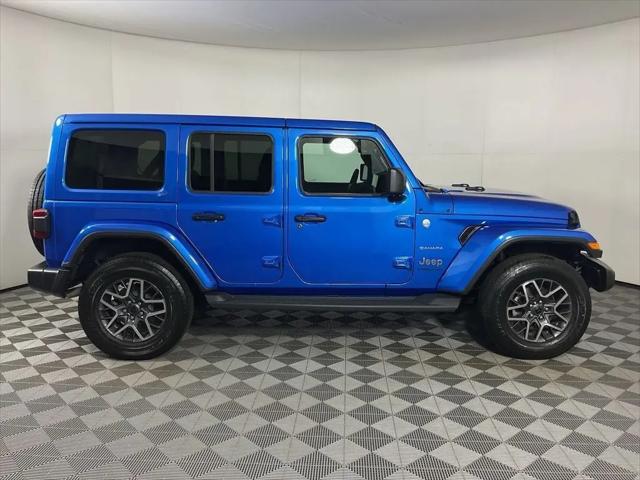 2024 Jeep Wrangler 4-Door Sahara 4x4