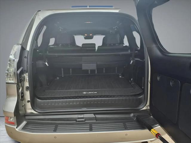 2023 Lexus GX 460 Luxury