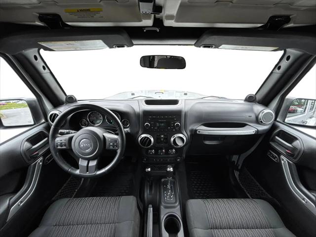 2012 Jeep Wrangler Unlimited Sahara