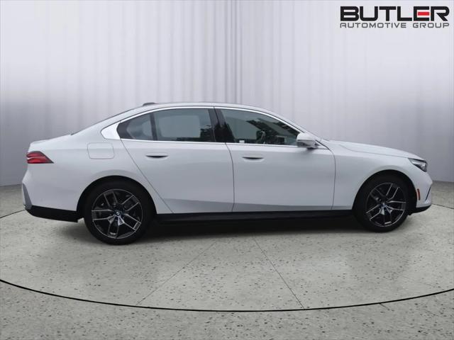 2027 BMW 5 Series 530i