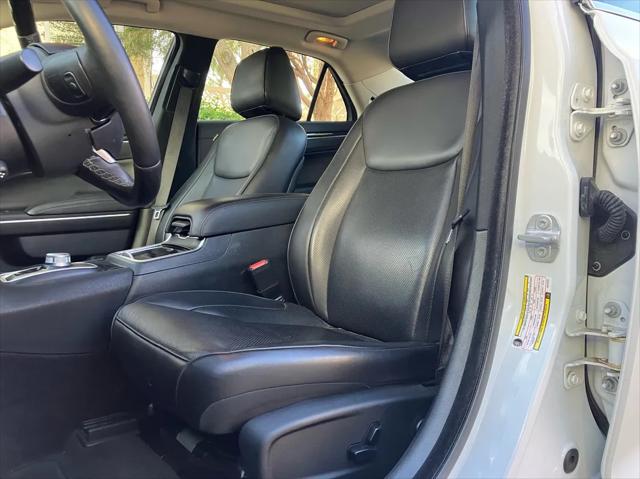 2018 Chrysler 300 Limited