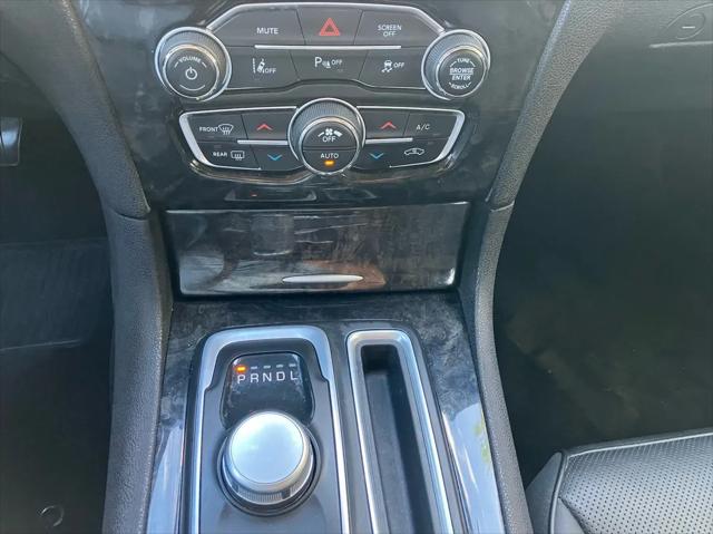 2018 Chrysler 300 Limited