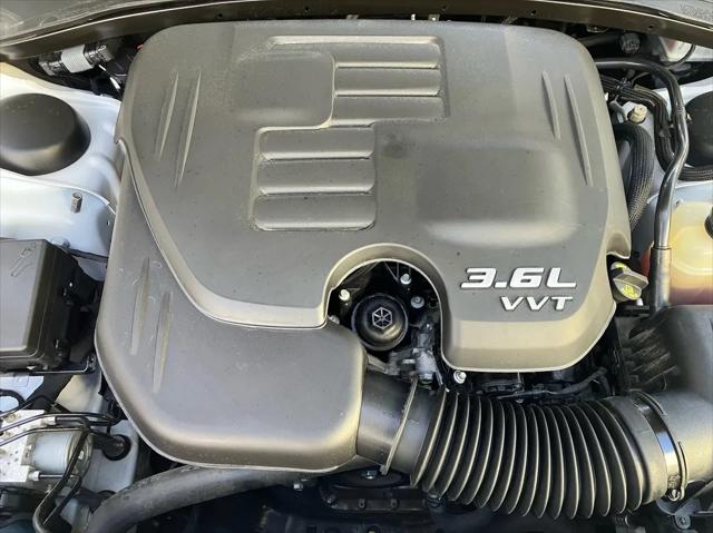 2018 Chrysler 300 Limited