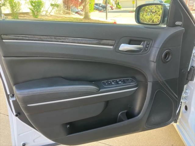 2018 Chrysler 300 Limited