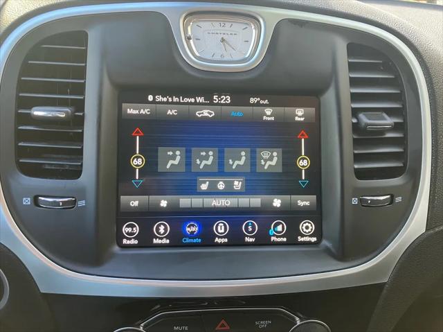 2018 Chrysler 300 Limited