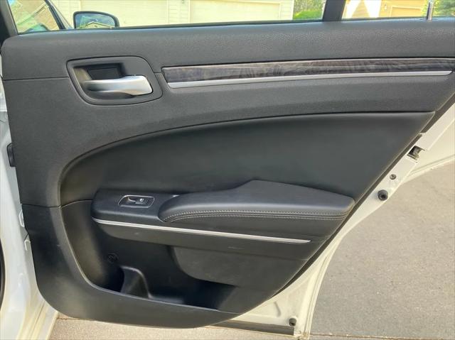 2018 Chrysler 300 Limited