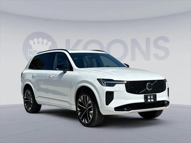 2026 Volvo XC90 Ultra Dark Theme, B6 AWD Gas (mild hybrid), Gasoline, 7 Seats