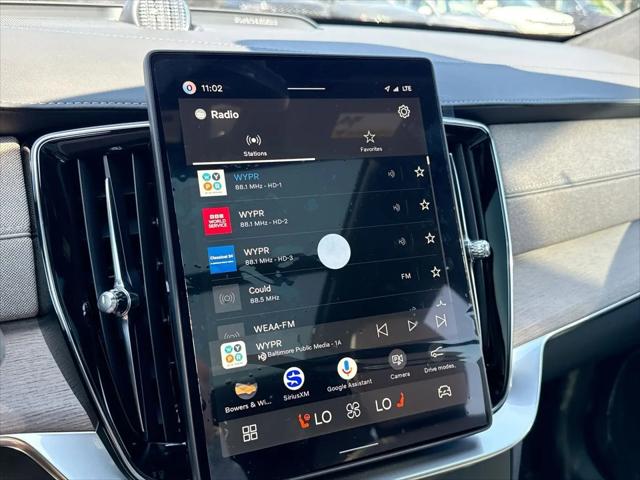 2026 Volvo XC90 Ultra Dark Theme, B6 AWD Gas (mild hybrid), Gasoline, 7 Seats