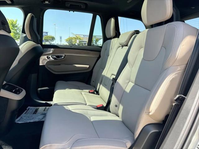 2026 Volvo XC90 Ultra Dark Theme, B6 AWD Gas (mild hybrid), Gasoline, 7 Seats