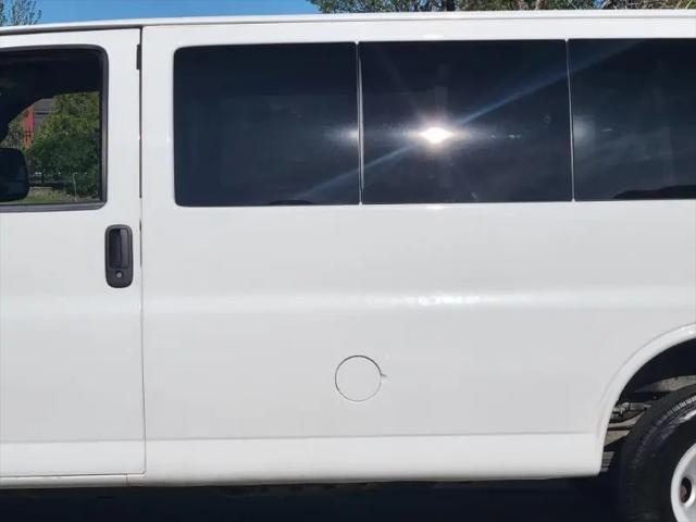 2018 Chevrolet Express LS