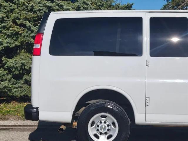 2018 Chevrolet Express LS