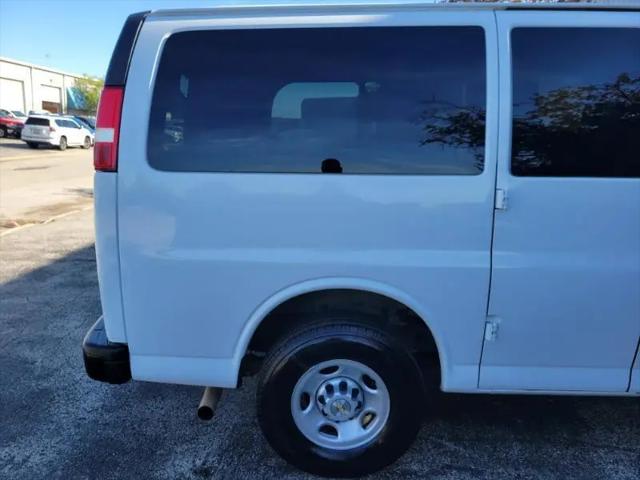 2018 Chevrolet Express LS