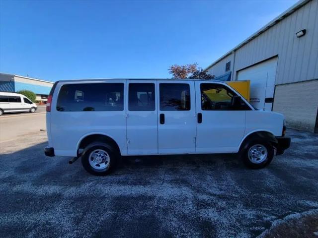 2018 Chevrolet Express LS