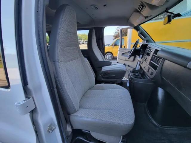 2018 Chevrolet Express LS