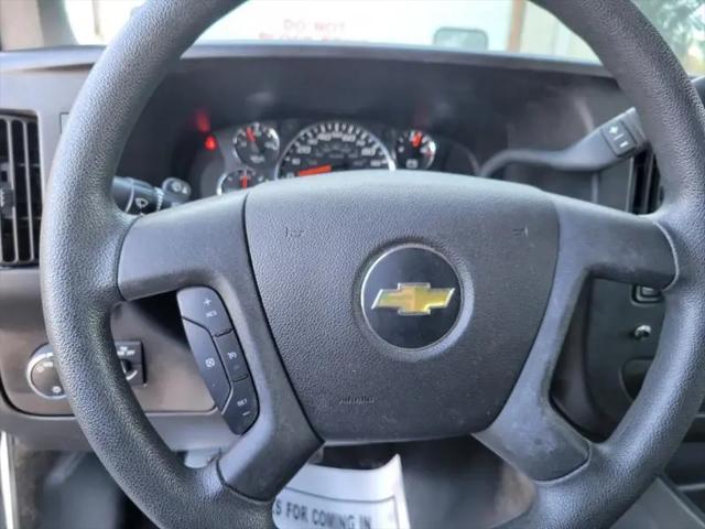 2018 Chevrolet Express LS