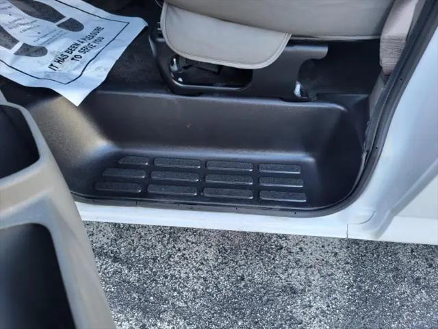 2018 Chevrolet Express LS