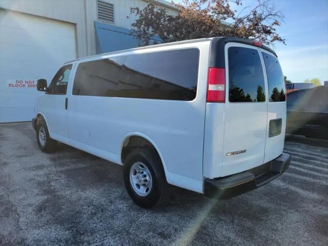 2018 Chevrolet Express LS