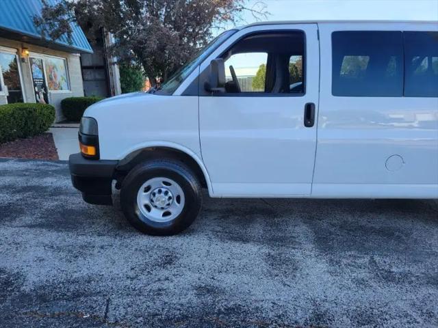 2018 Chevrolet Express LS