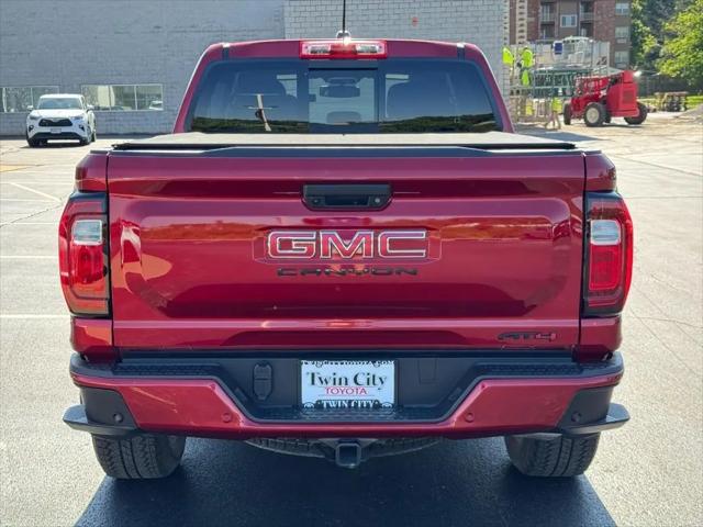 2024 GMC Canyon 4WD AT4