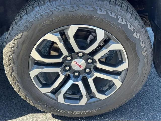 2024 GMC Canyon 4WD AT4